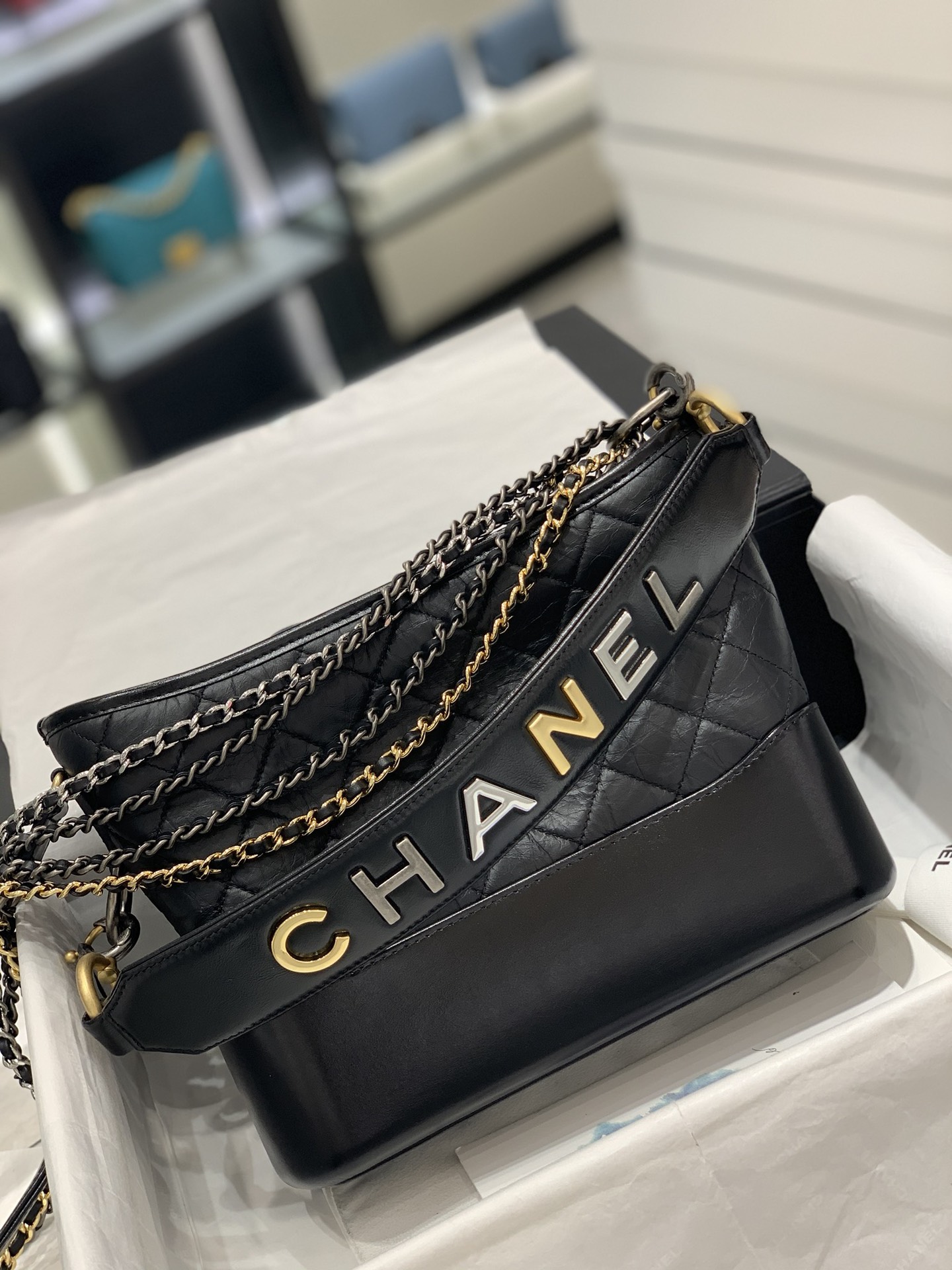 TÚI CHANEL Gabrielle Handle 25 Black đen da HAAS