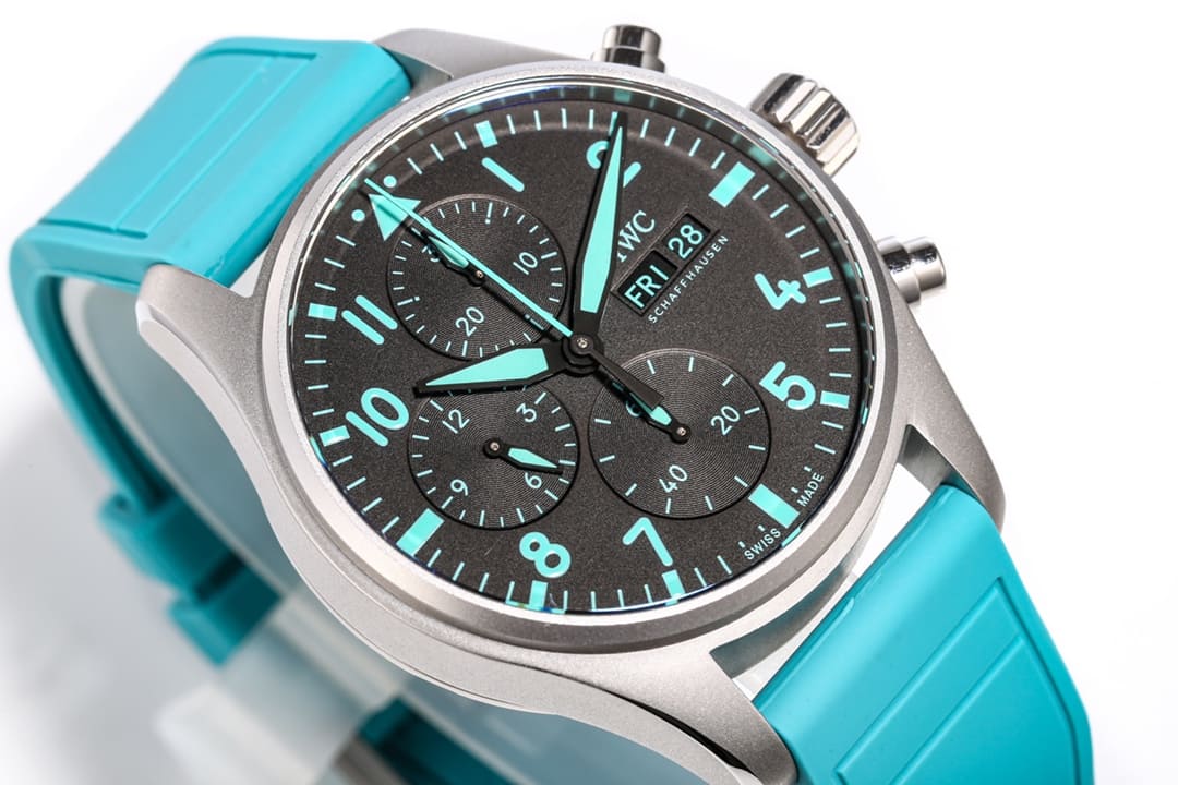 Đồng hồ IWC SCHAFFHAUSEN AMG MINT Automatic mặt số màu xám