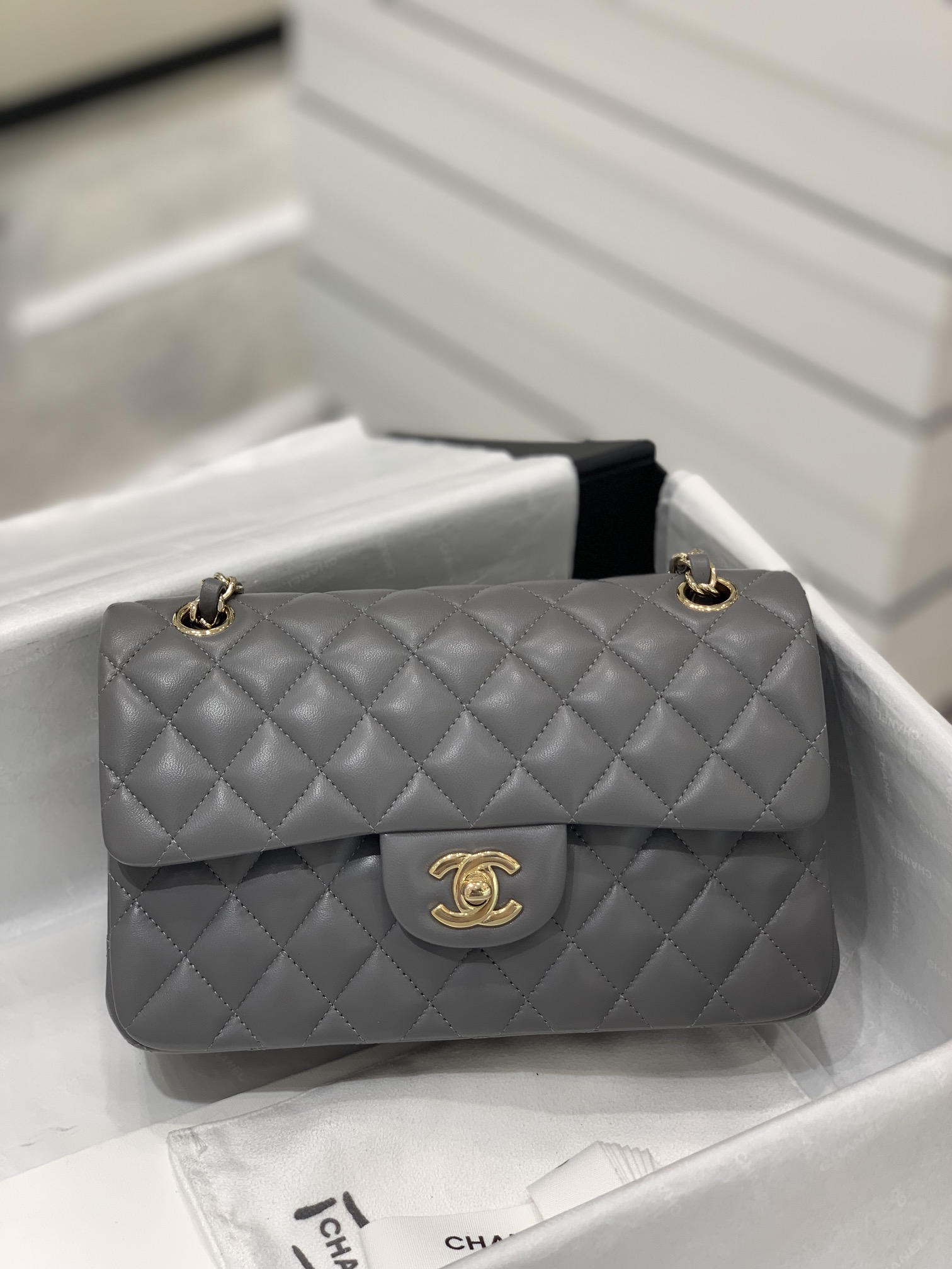 TÚI CHANEL CF 23 LAMBSKIN BODIN JOYEUX GREY DA HAAS