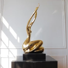 Tượng múa trang trí phòng khách