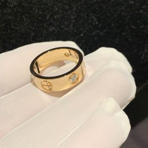 Nhẫn Cartier Love kim cương vàng hồng 18K