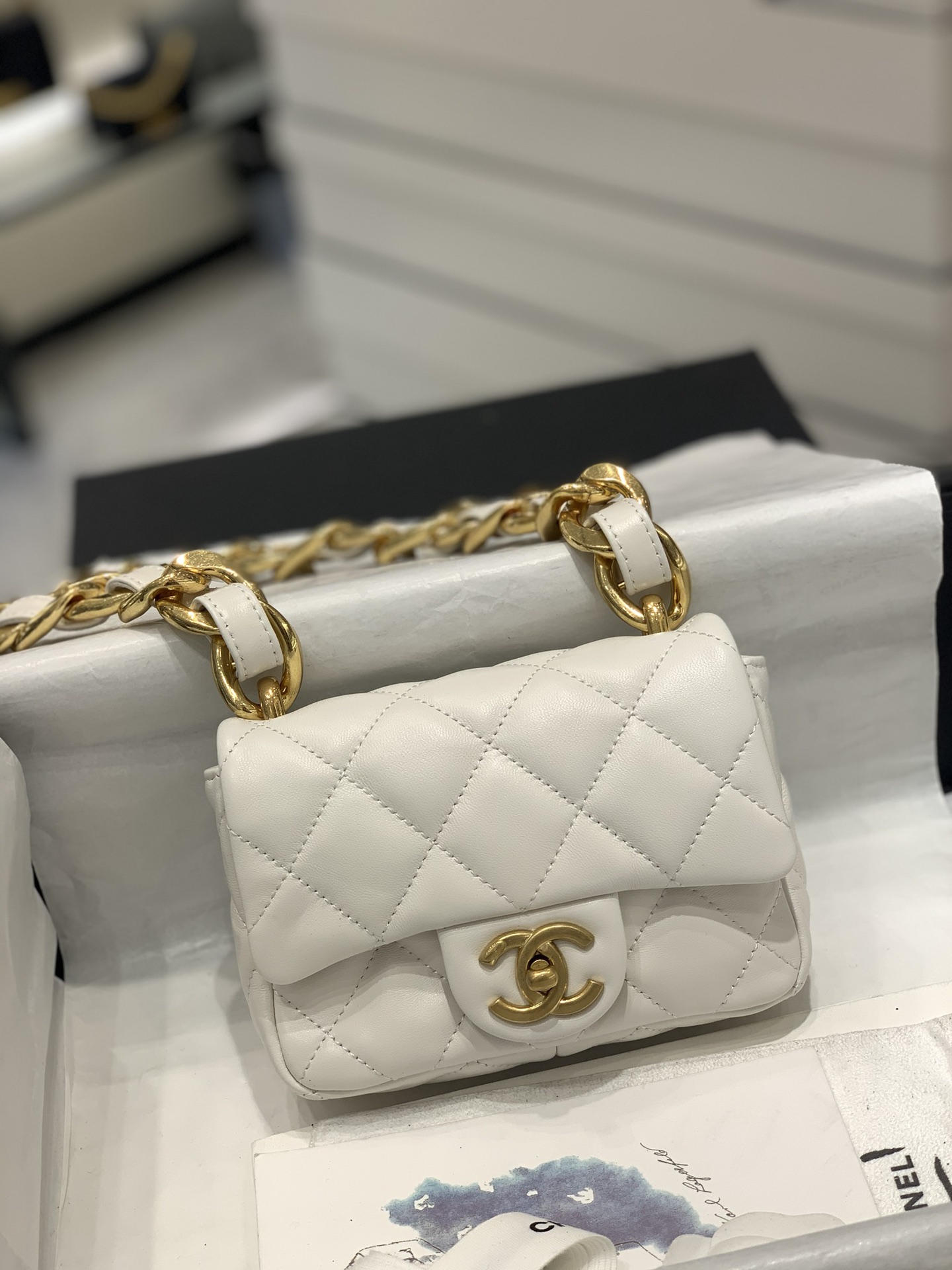 TÚI CHANEL CF mini white trắng da HAAS
