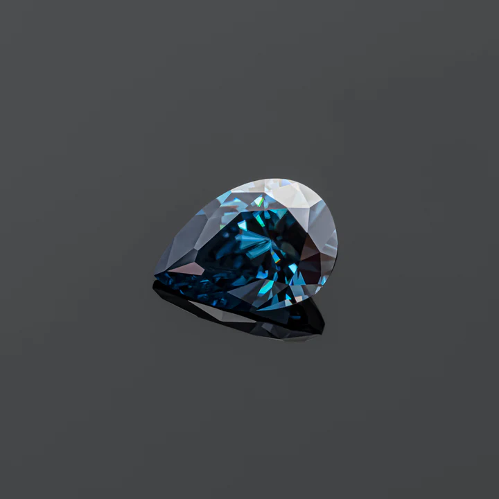 KIM CƯƠNG Pear Cut Coated Blue Loose Moissanite Stone