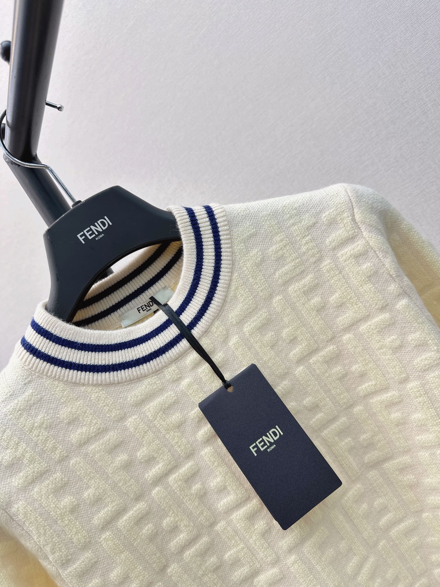 ÁO FENDI Jacquard FF Beige Sweater