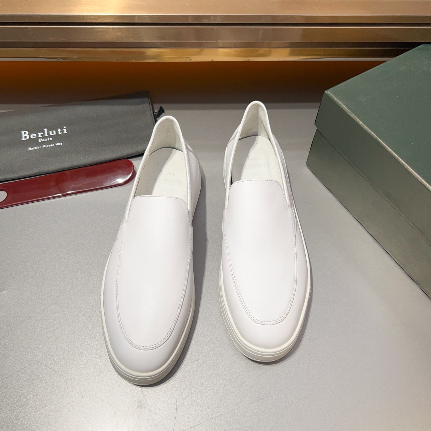 GIÀY BERLUTI LOAFER SUEDE WHITE HANDMADE TOP QUALITY SHOES AAA