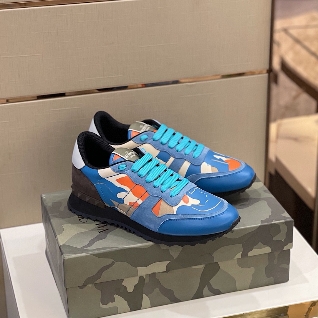 GIÀY VALENTINO STUDD LEATHER RUNNER SNEAKER SHOES AAA
