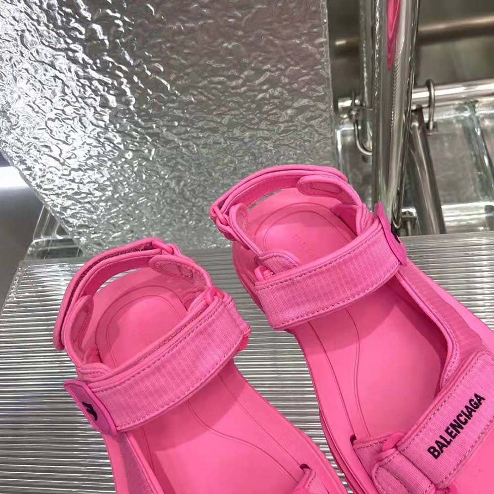 GIÀY Balenciaga Unisex Tourist Sandal in Neon Pink Technical Material