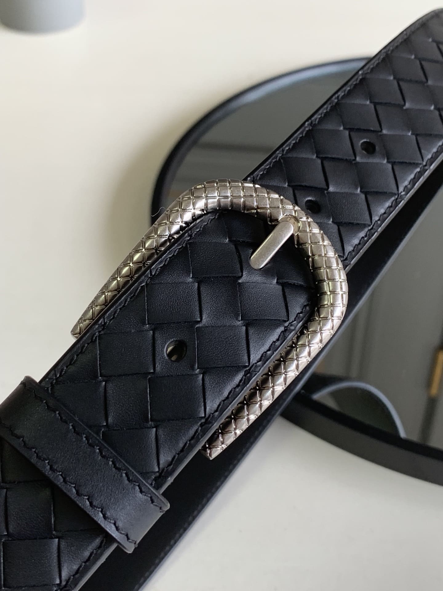DÂY LƯNG BOTTGA VENETA INTRECCIATO LEATHER Khóa bạc