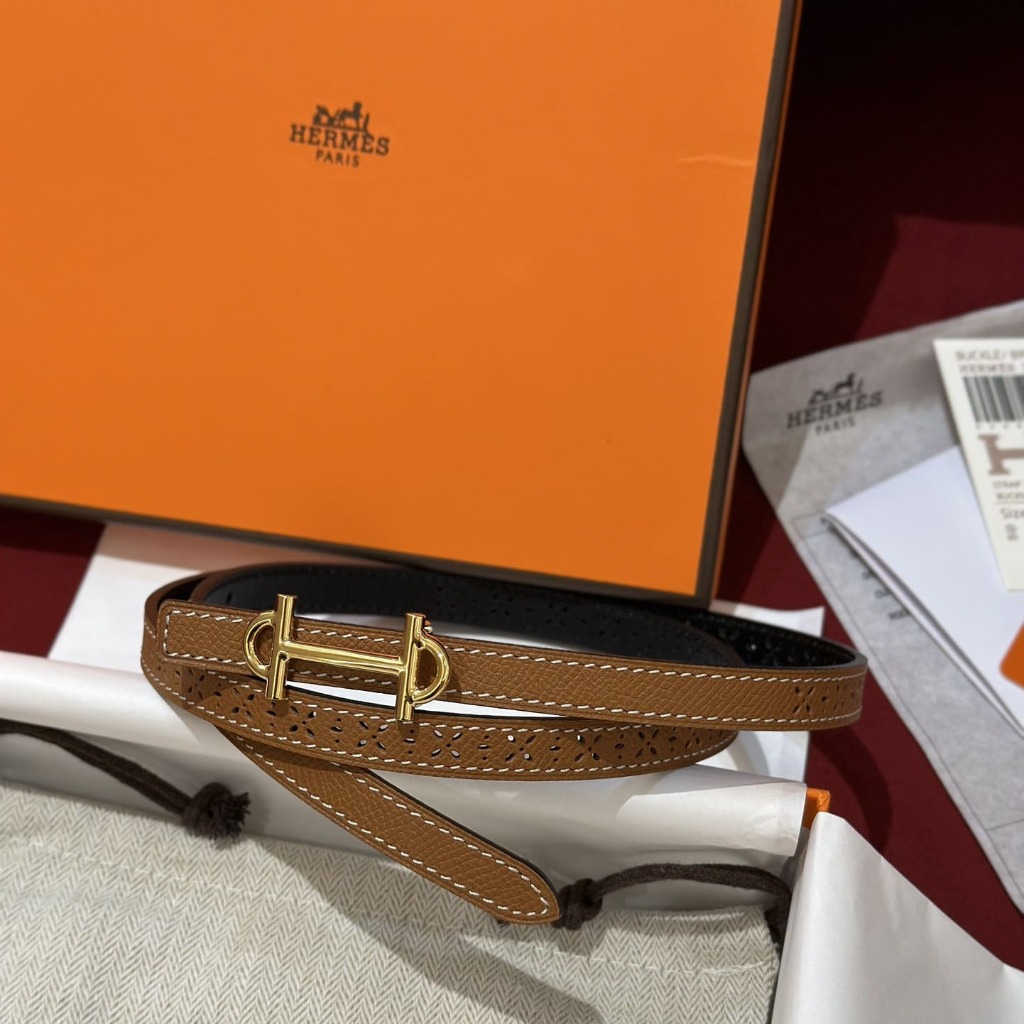 DÂY LƯNG HERMES Calfskin and Gold Buckle