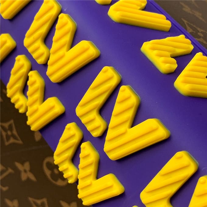 Túi LOUIS VUITTON  pochette voyage mm bag unisex