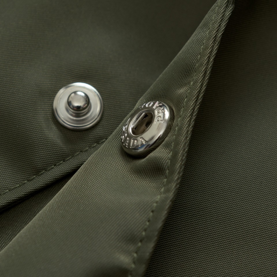 ÁO PRADA SHIRT POCKET RE-NYLON MÀU OLIVE UNISEX