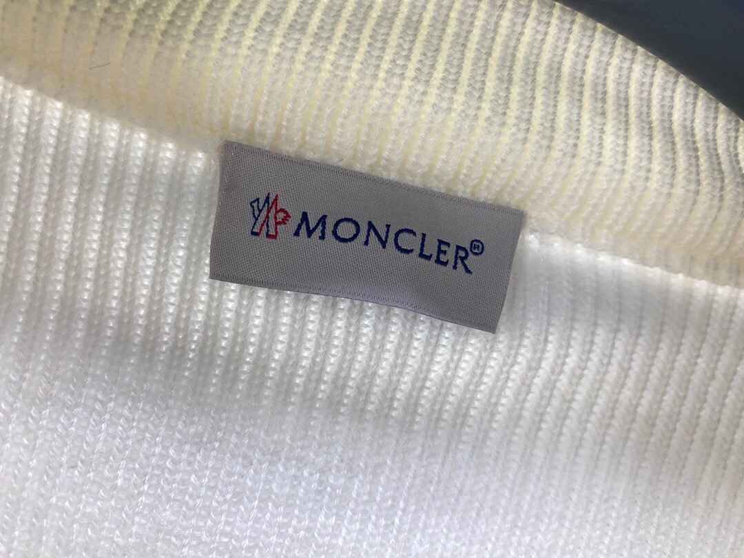 ÁO MONCLER WINTER LINEN WHITE JACKET