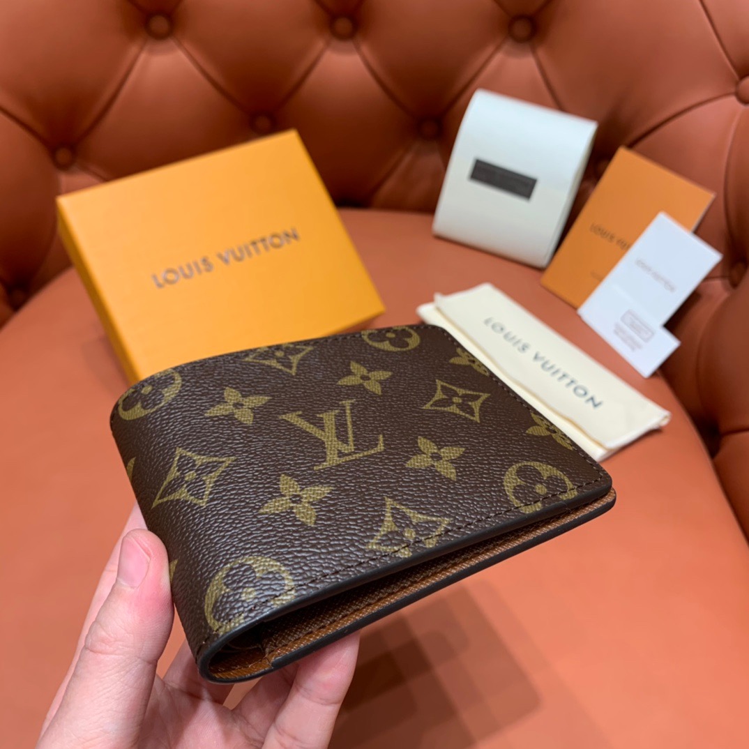 VÍ LOUIS VUITTON MONOGRAM WALLET