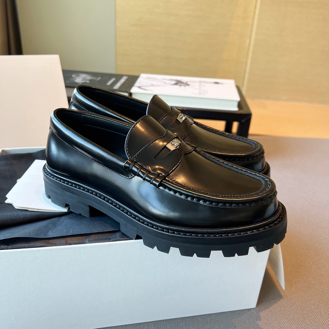 GIÀY CELINE Black Leather loafer
