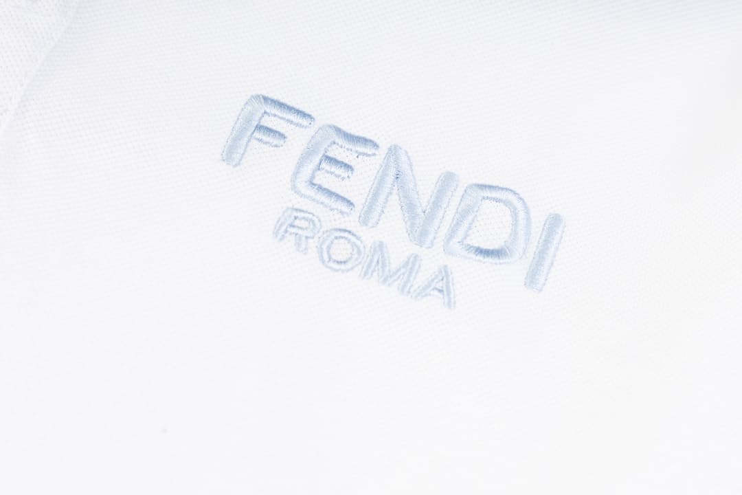 ÁO FENDI POLO SHIRT MÀU TRẮNG UNISEX