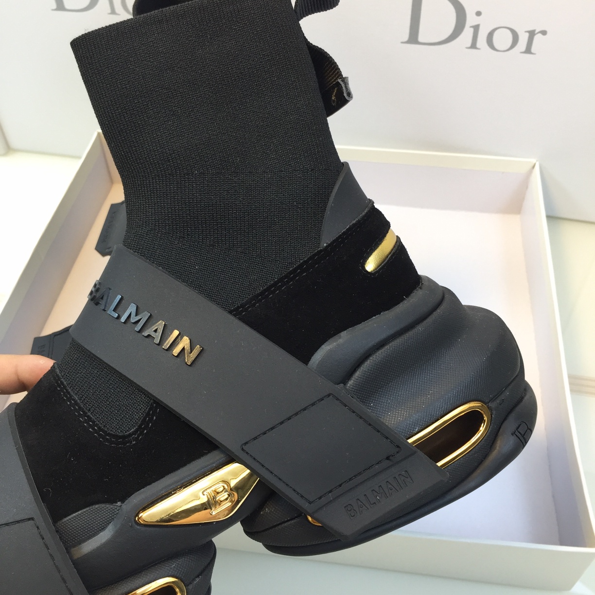 GIÀY BALMAIN BLACK GOLD HIGH TOP SNEAKERS