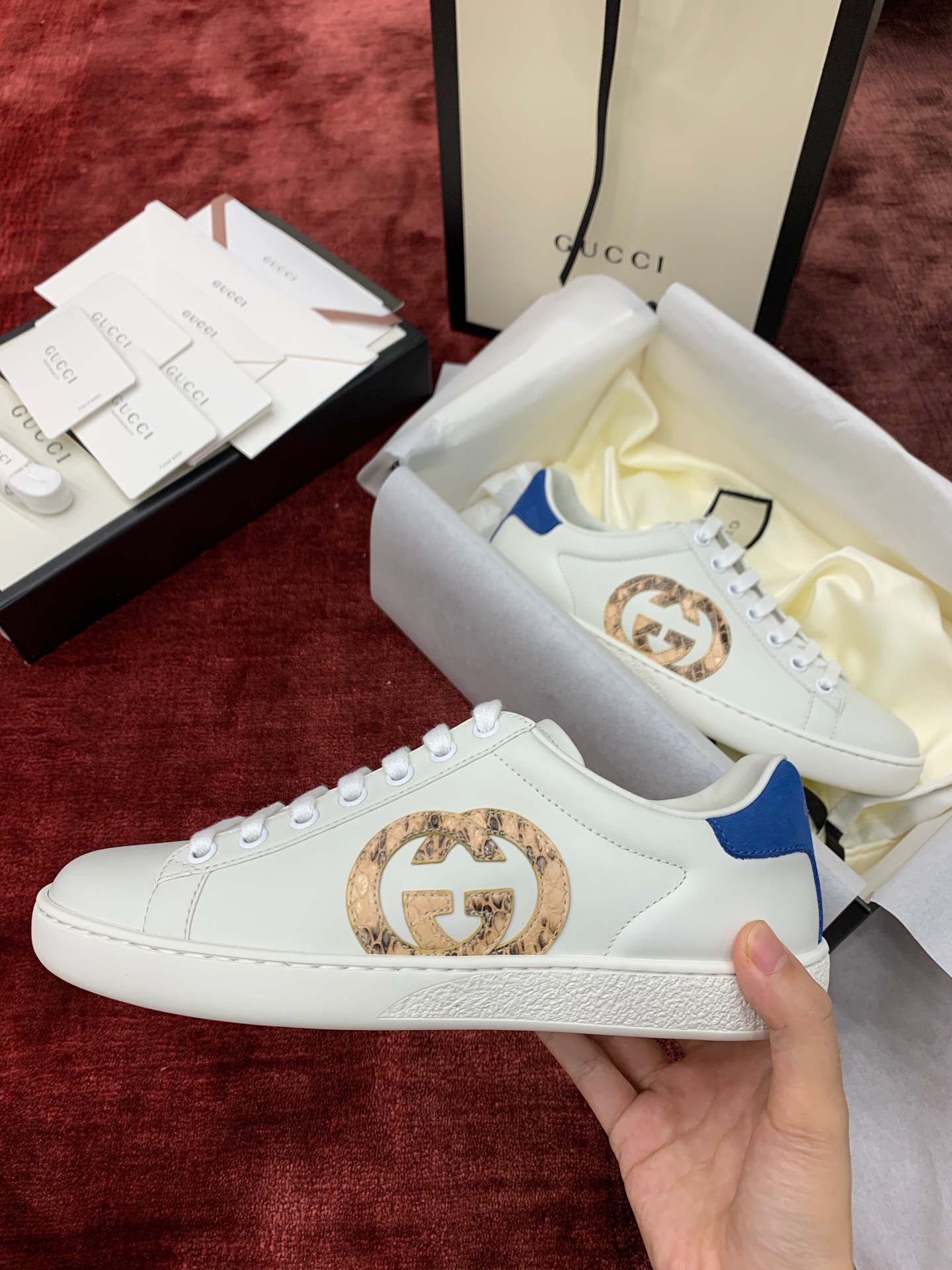 GIÀY GUCCI Leather Ace Sneakers Interlocking GG Python White