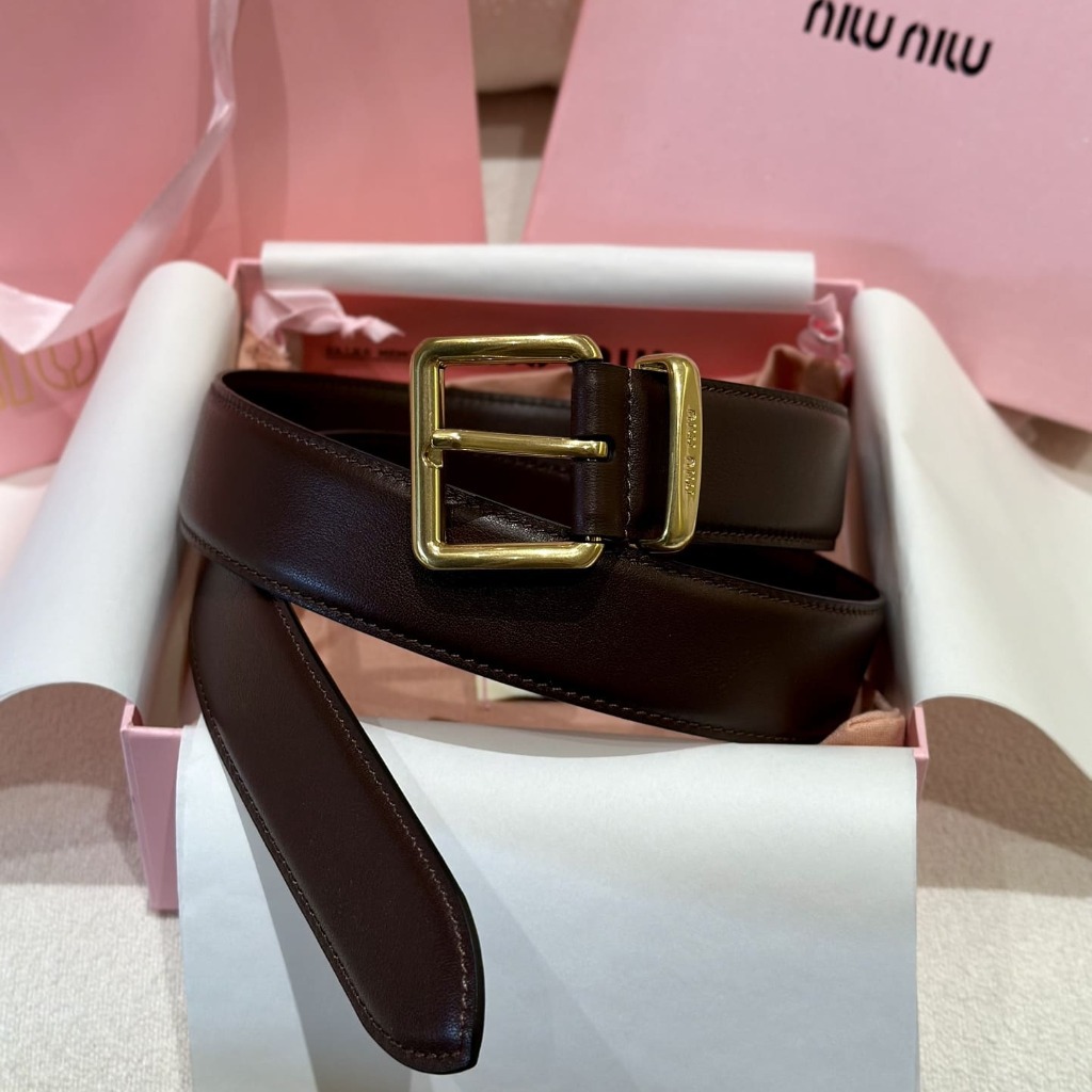 DÂY LƯNG MIU MIU Calfskin and Gold Buckle