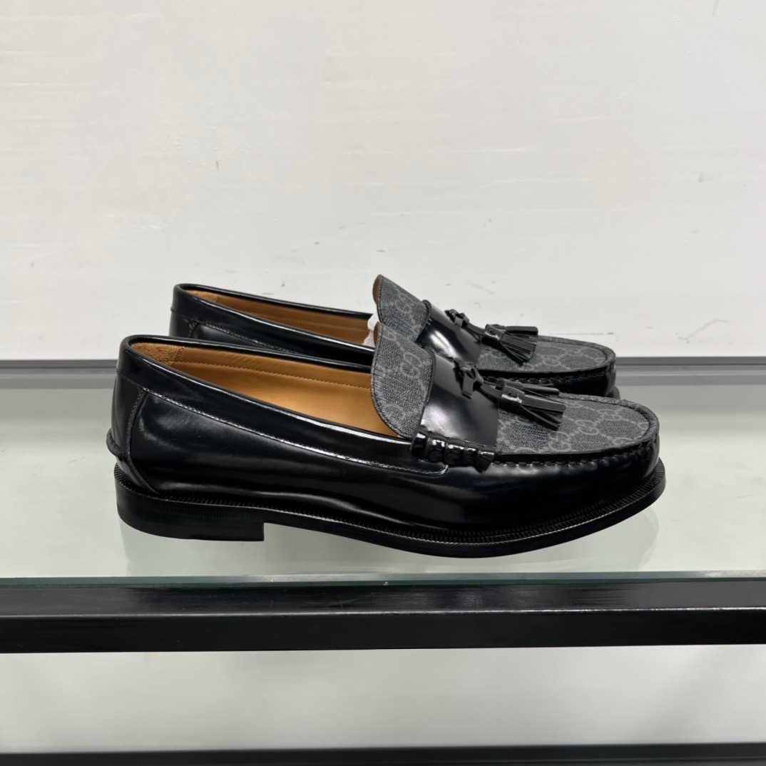 GIÀY GUCCI GG LEATHER  LOGO LOAFER SHOES