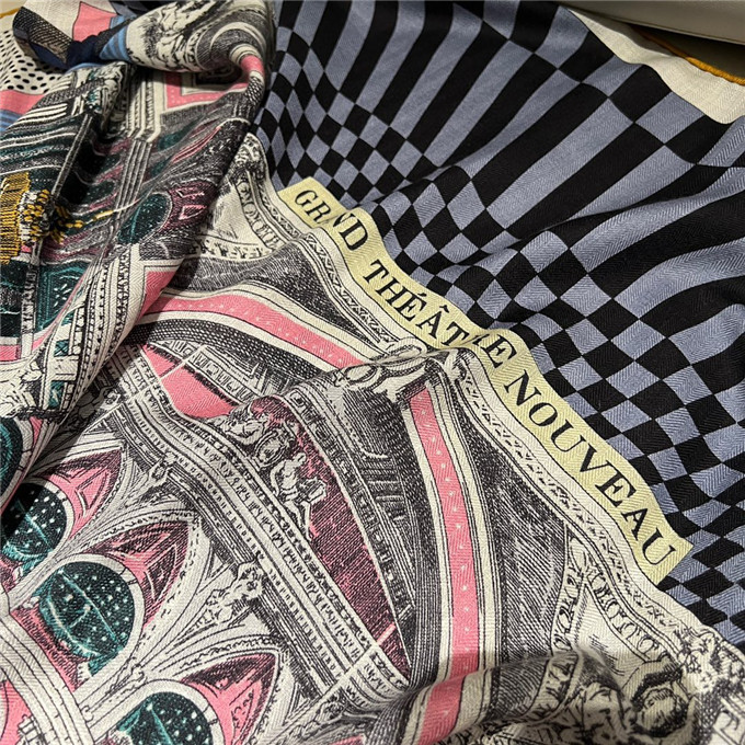 KHĂN Hermes Grand Theatre Nouveau Wool Blend scarf