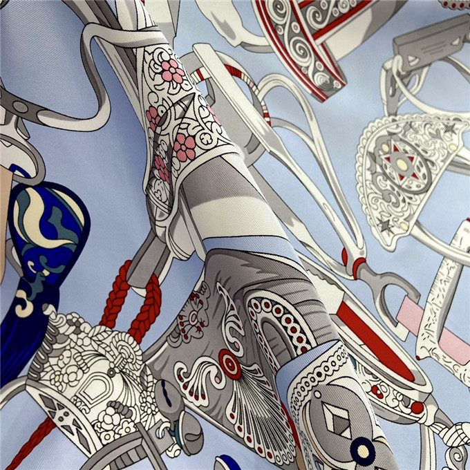 KHĂN Hermes Silk scarf