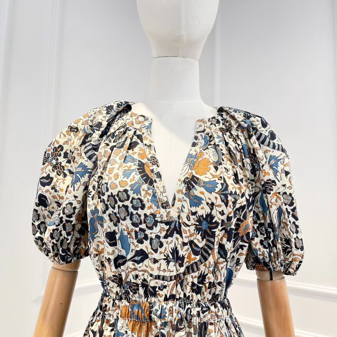 VÁY CAMILLA Summer Vacation Original V-Neck Floral Cotton Balloon Sleeve Midi Dress High Classy