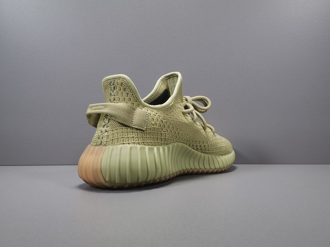 Giày Adidas Yeezy 350 Boost Sulfur Matcha Green