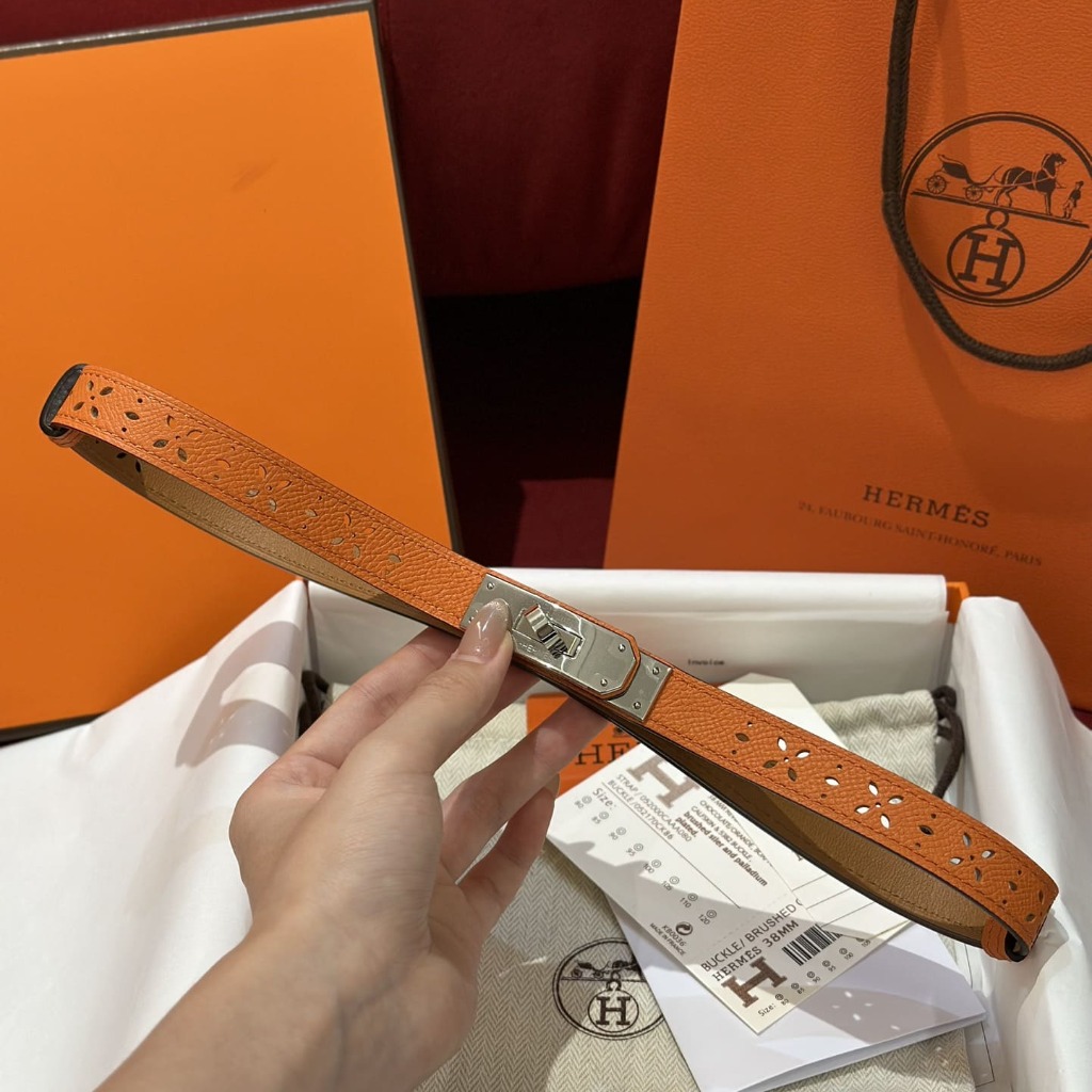 DÂY LƯNG HERMES Calfskin and Silver Buckle