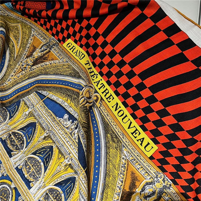 KHĂN Hermes Grand Theatre Nouveau Wool Blend scarf