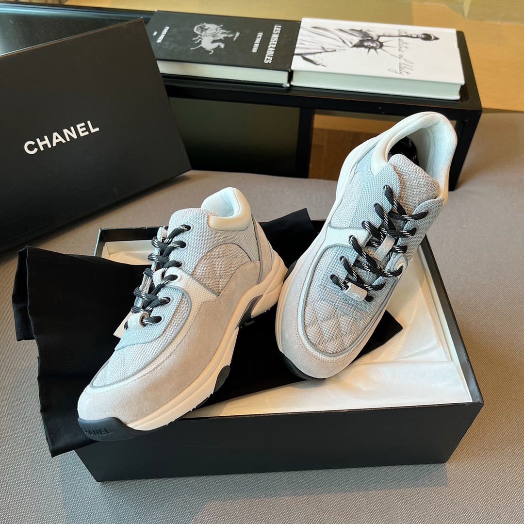 GIÀY CHANEL CC LOGO SNEAKERS