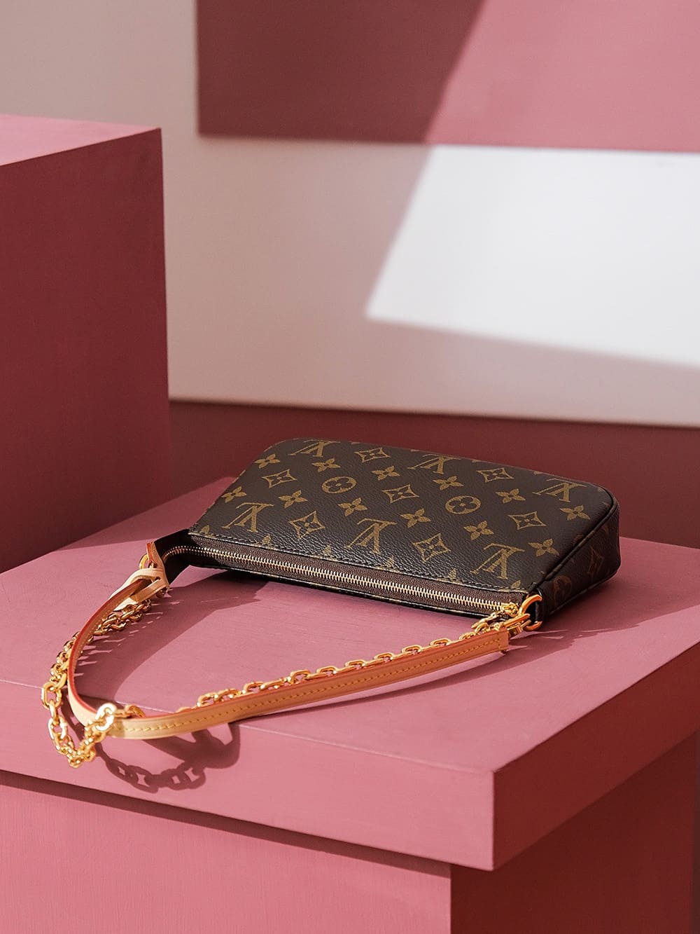 TÚI LOUIS VUITTON POCHETTE ACCESSORIES MONOGRAM BEST QUALITY SẢN PHẨM TỐT NHẤT