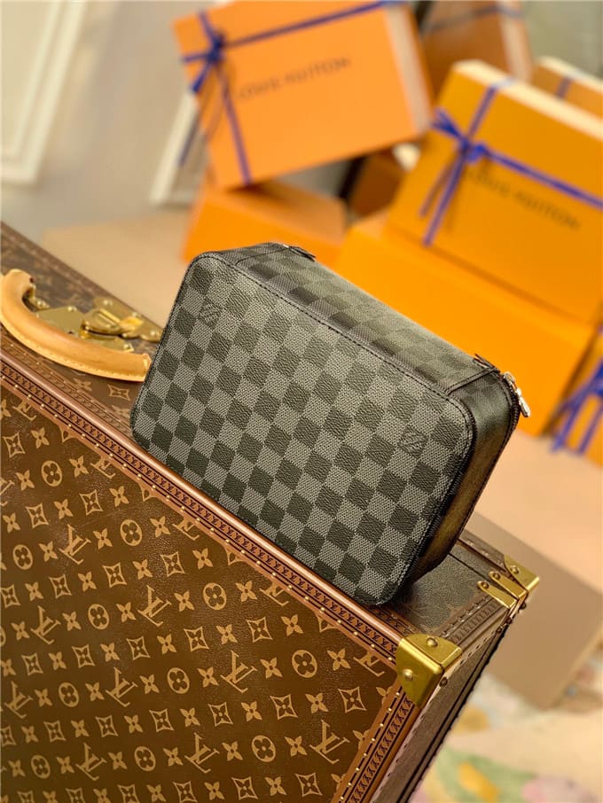 Túi LOUIS VUITTON 22.4cm jewelry case bag