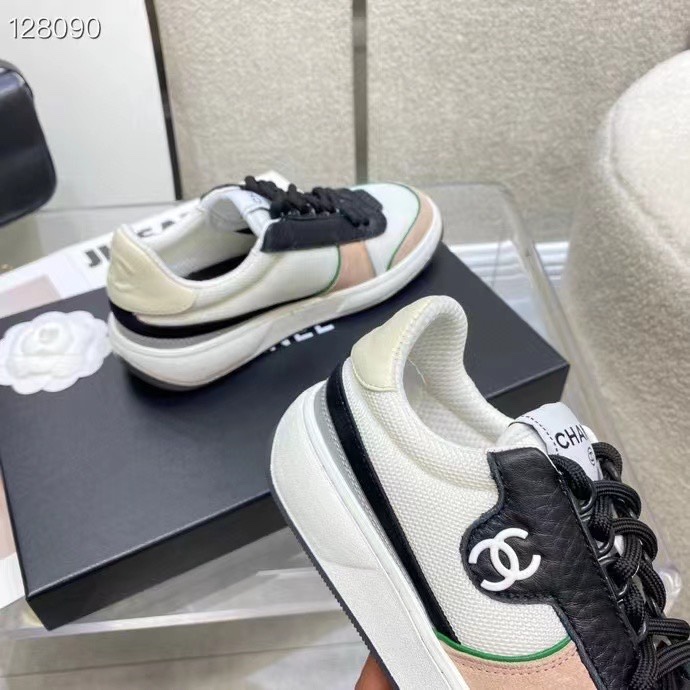 GIÀY CHANEL CARROT SUEDE LOGO SNEAKERS