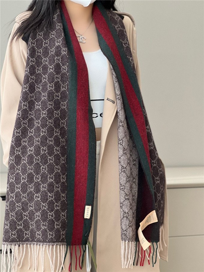 KHĂN Gucci GG Cashmere scarf