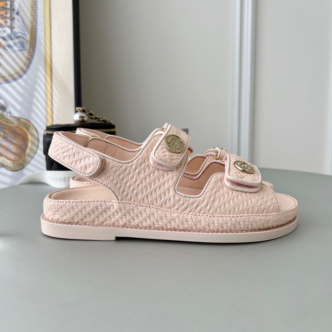 GIÀY CHANEL CC LOGO SANDALS