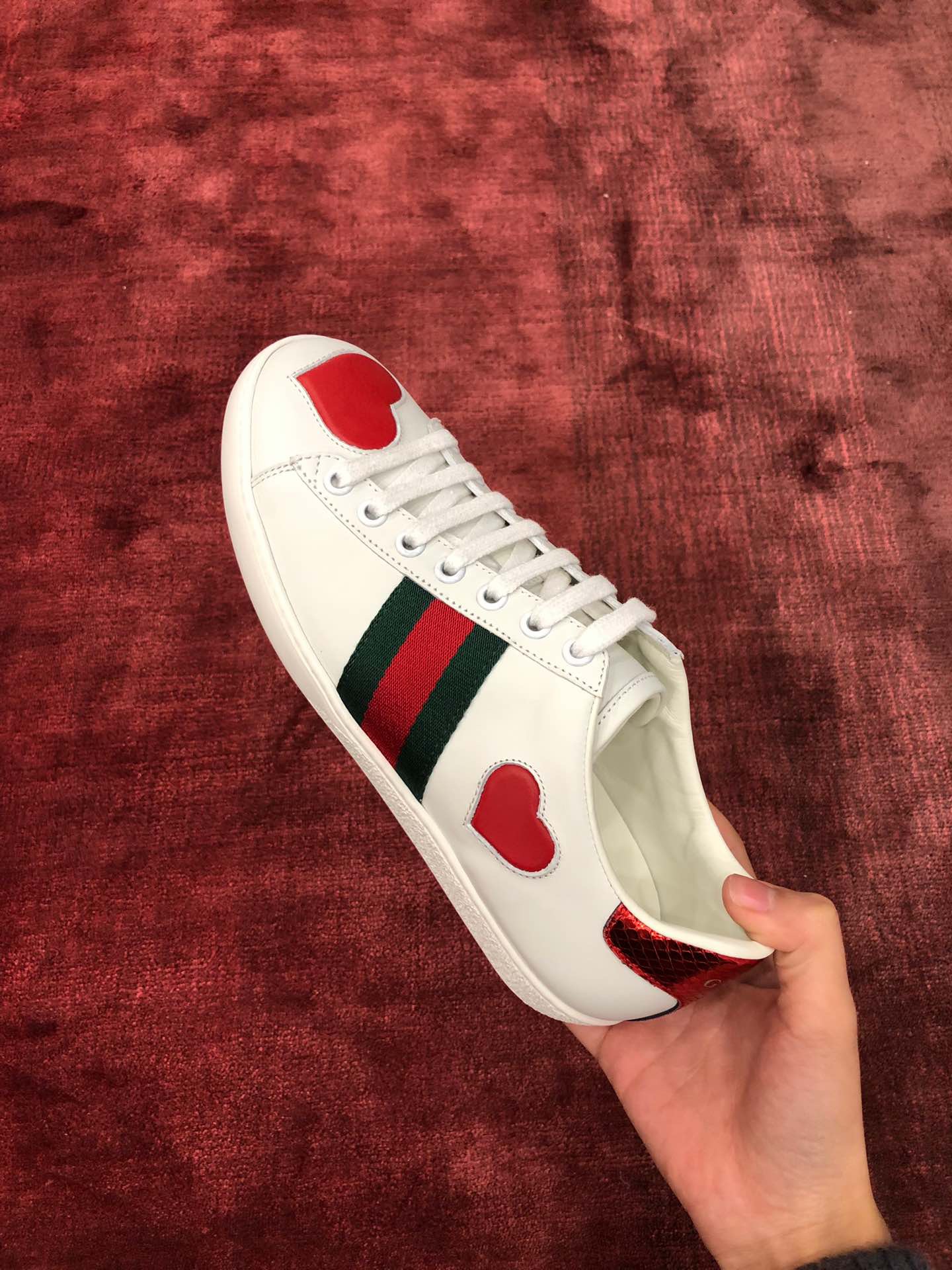 GIÀY GUCCI Leather Ace Sneakers Heart White