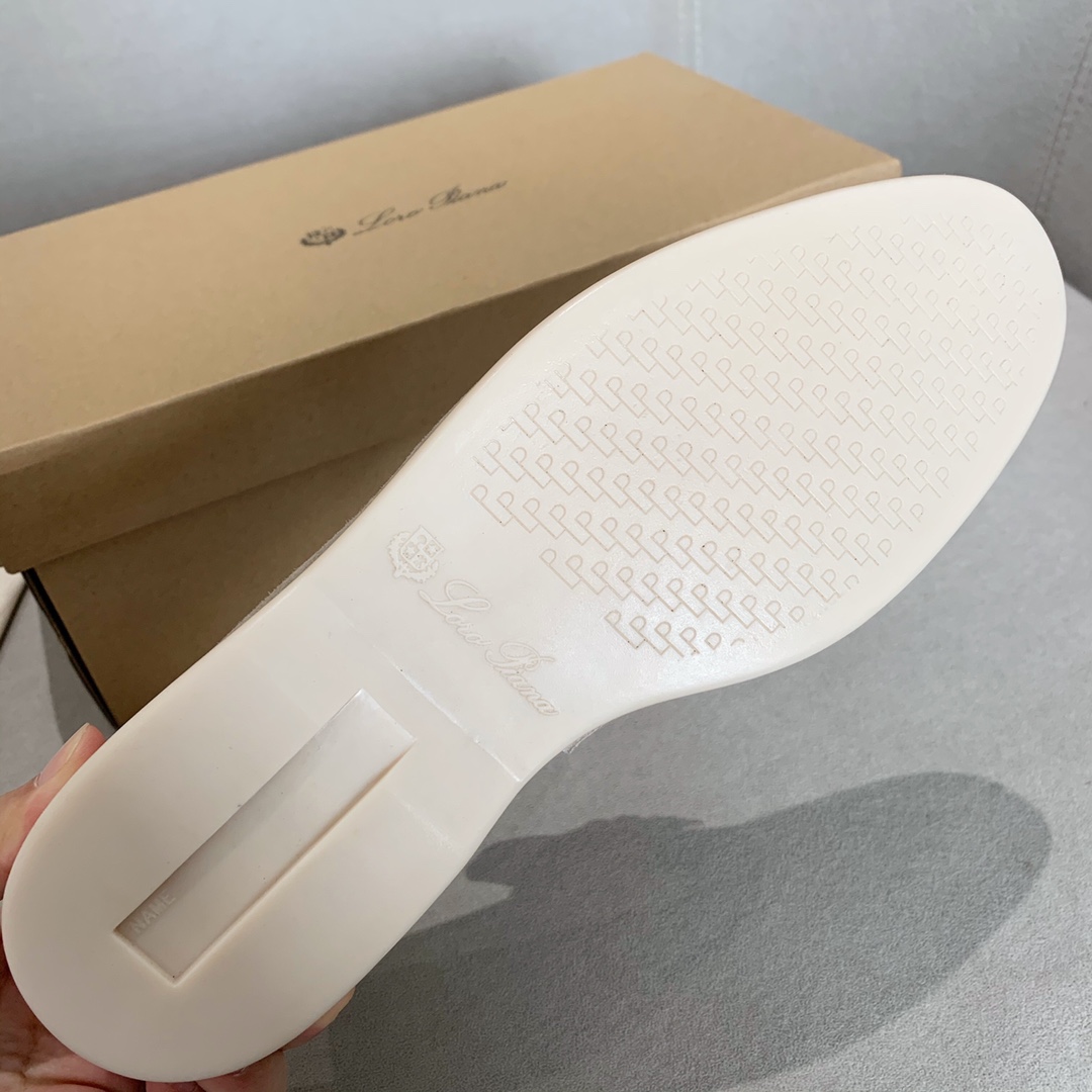 GIÀY LORO PIANA GREY SHEEPSKIN SUEDE LOAFER DA CỪU