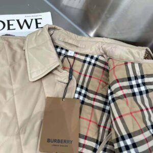 ÁO KHOÁC BURBERRY TRENCH COAT Unisex vintage-checked reversible coat