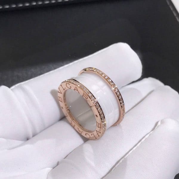 Nhẫn 4 vòng bằng vàng hồng 18K đính kim cương trắng Bvlgari B.Zero1 18K  (Liên hệ để biết giá)