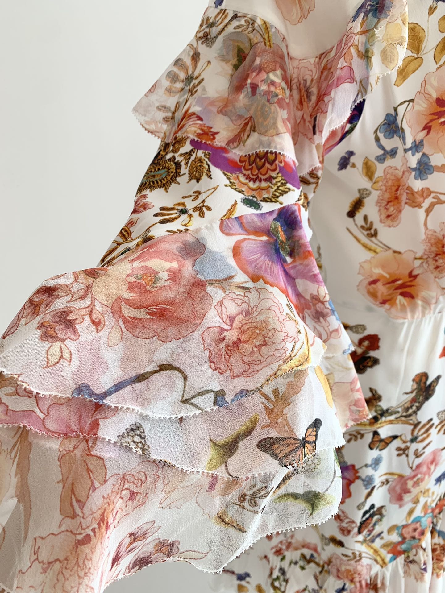 VÁY CAMILLA V NECK Floral Silk Diamond Mid Dress High Classy
