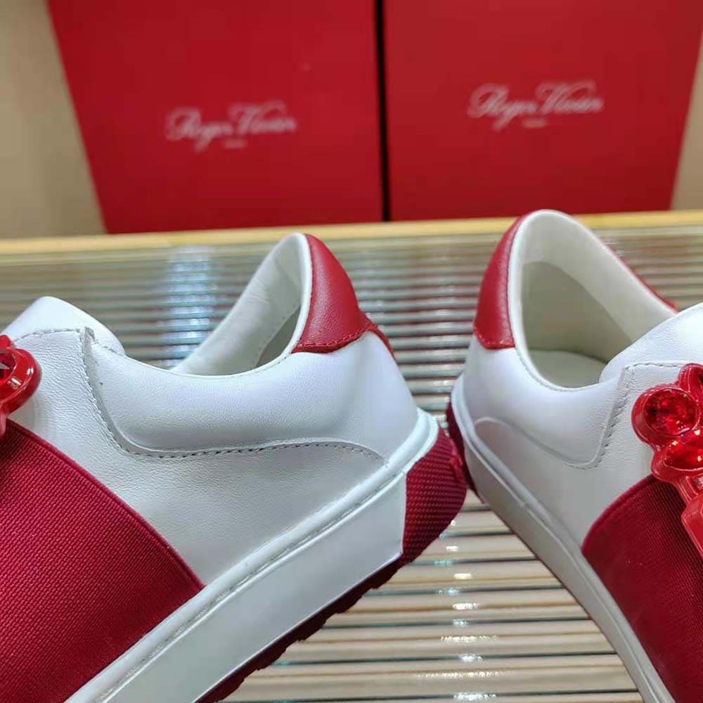 GIÀY Roger Vivier Women Very Vivier Strass Buckle Sneakers in Leather-Red