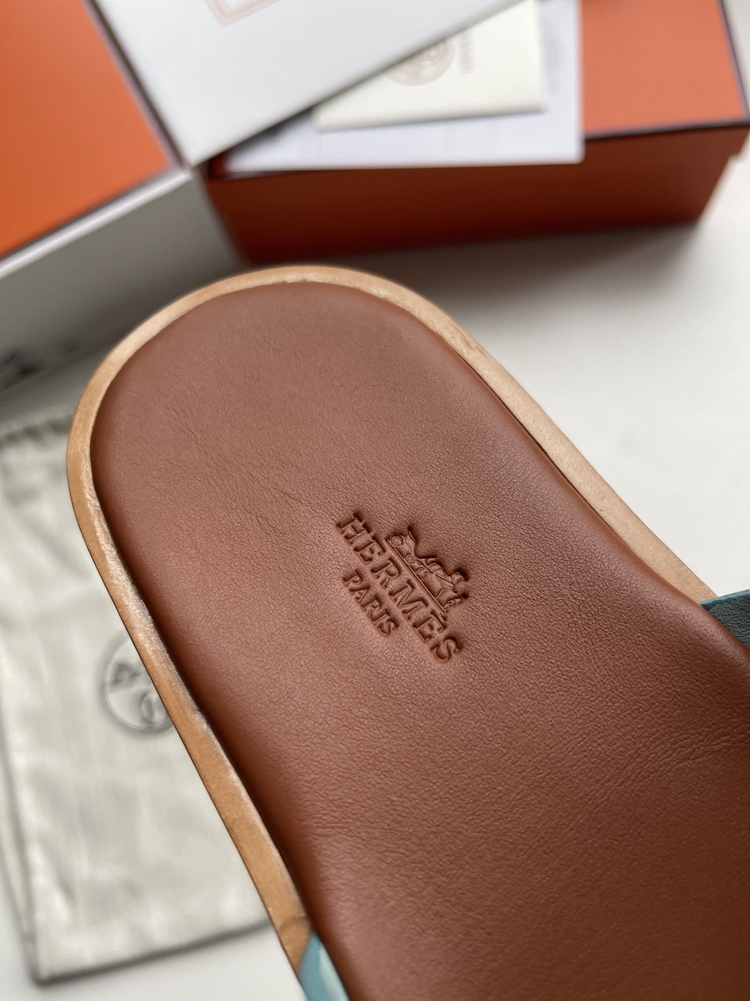 DÉP HERMES IZMIR TIFFANY H SANDAL AAA