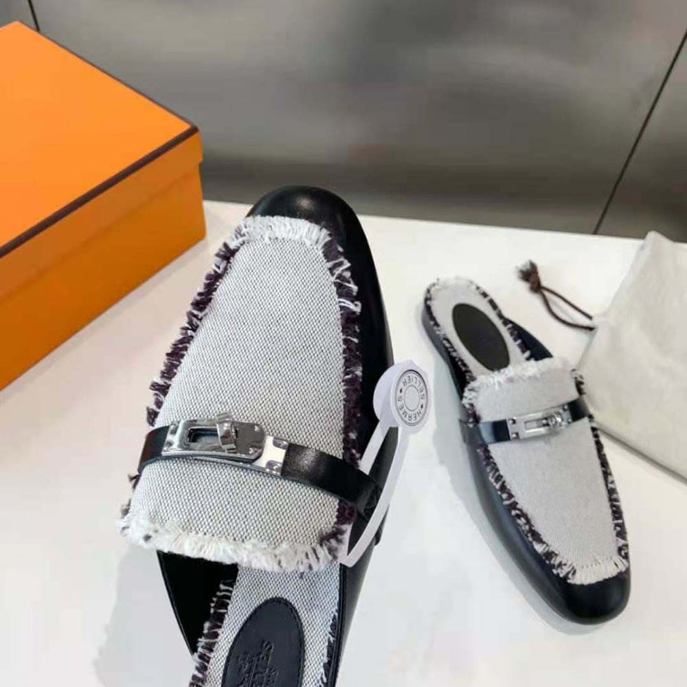 GIÀY Hermes Women OZ Mule in Calfskin Leather-Black