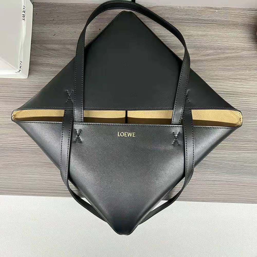 TÚI Loewe Unisex Puzzle Fold Tote in Shiny Calfskin-Black