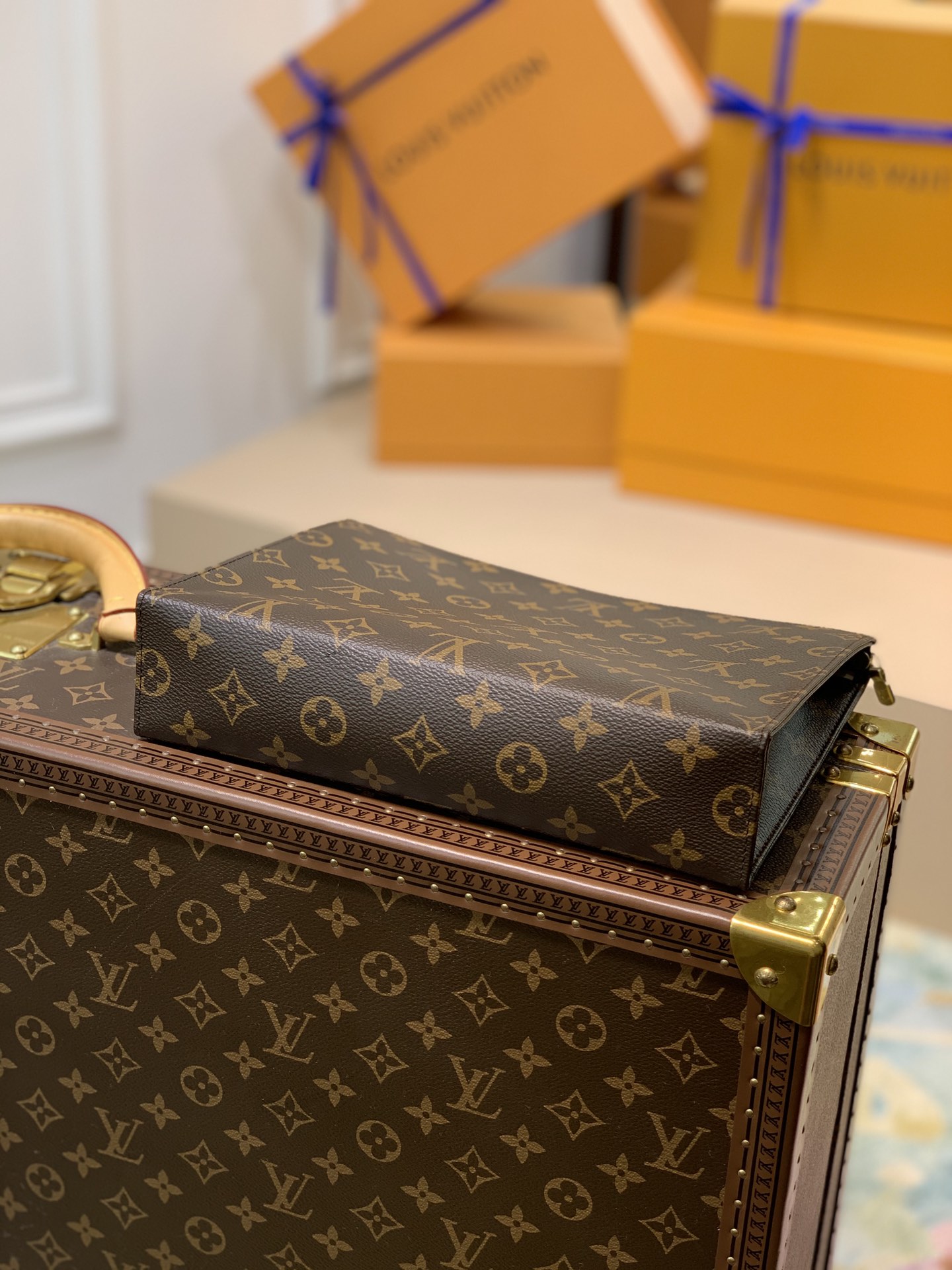 TÚI LOUIS VUITTON MONOGRAM POUCH