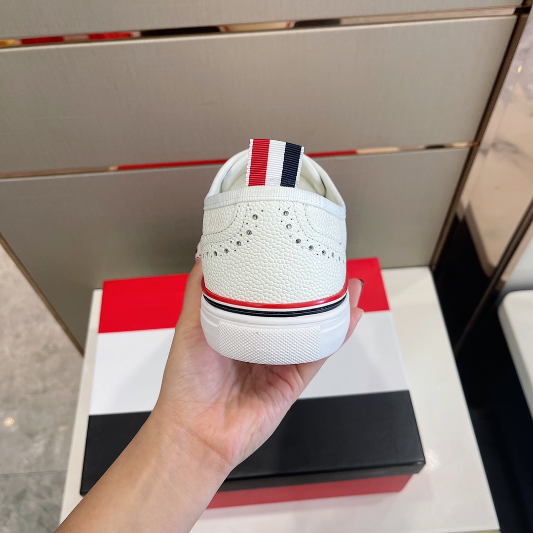 GIÀY THOM BROWNE SNEAKERS SHOES AAA