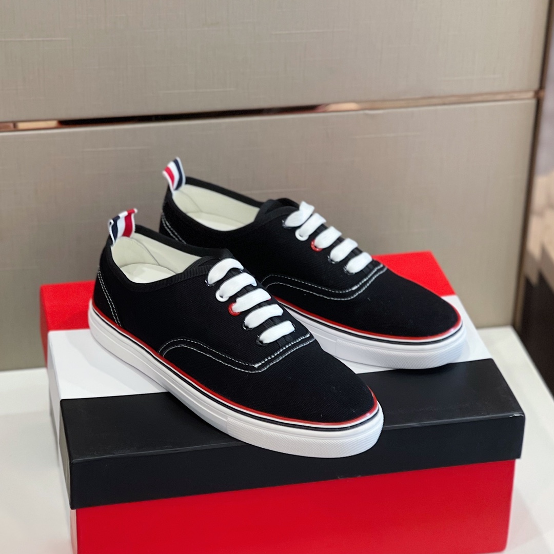GIÀY THOM BROWNE SNEAKERS SHOES AAA