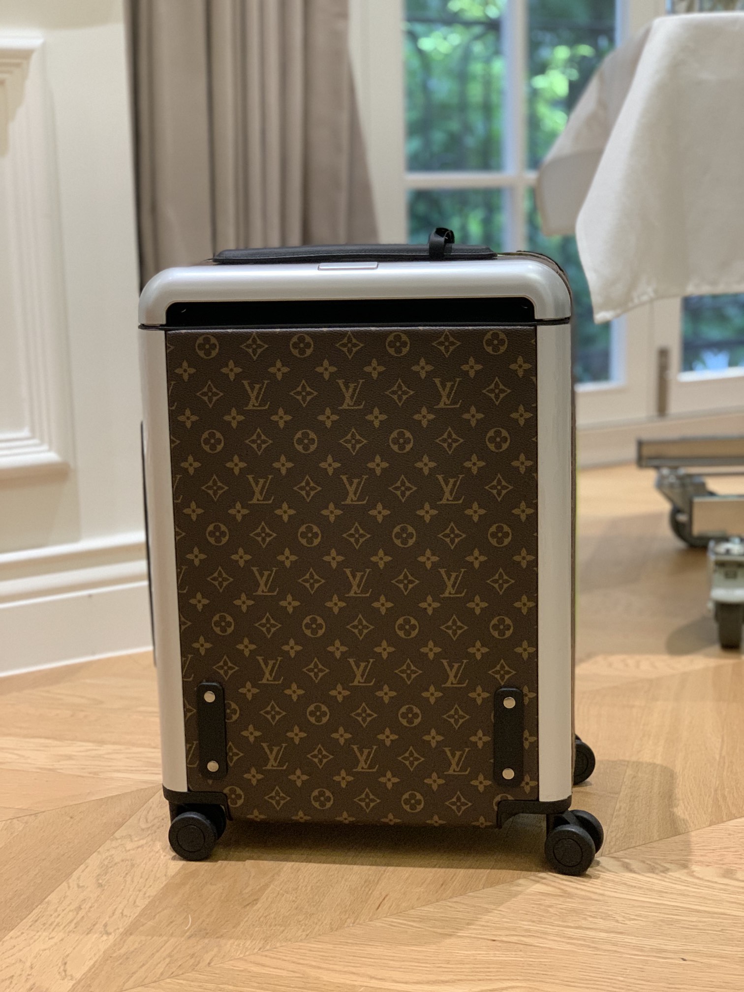 VALI LOUIS VUITTON HORIZON 55 MONOGRAM DARK BROWN