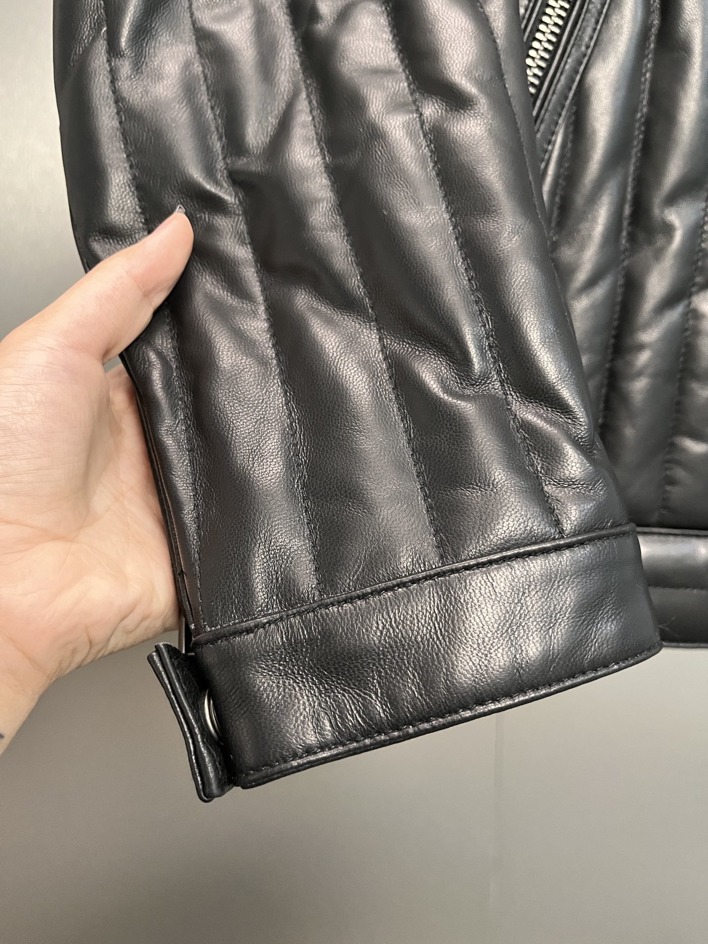 ÁO TOM FORD LEATHER JACKET