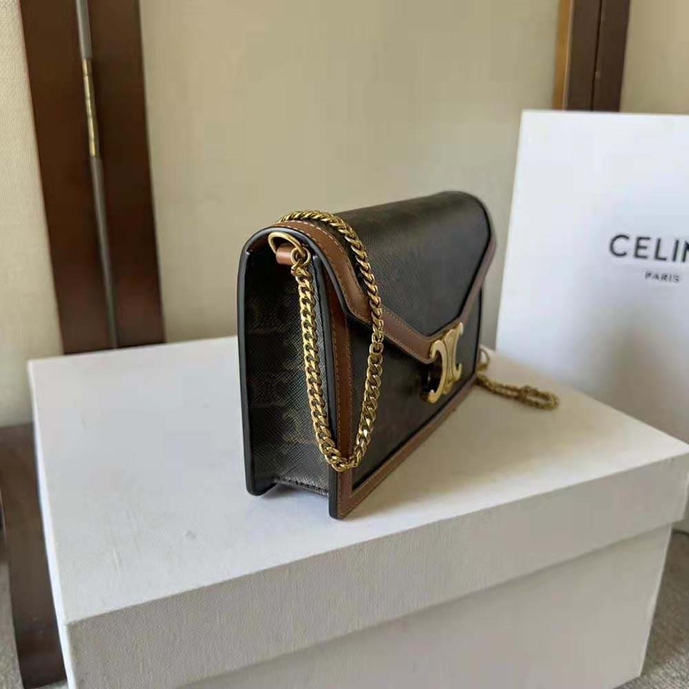 TÚI CELINE Wallet on Chain Margo in Triomphe Canvas and Calfskin